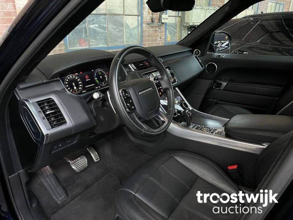 Land Rover Range Rover Sport P400e HSE Dynamic 404 PS 2020