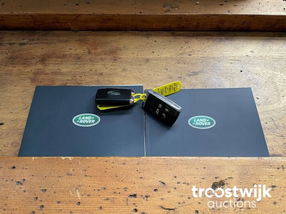 Land Rover Range Rover Sport P400e HSE Dynamic 404 PS 2020