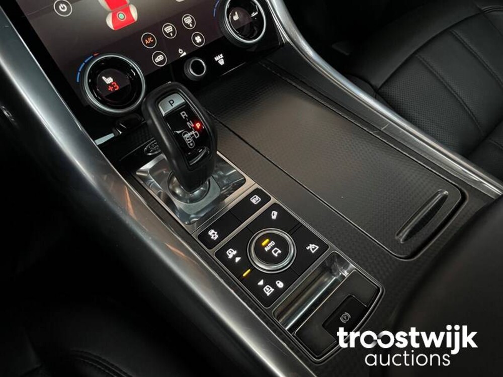Land Rover Range Rover Sport P400e HSE Dynamic 404 PS 2020