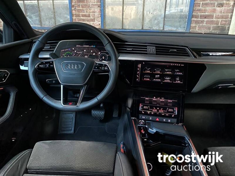 Audi e-tron 55 Quattro Advanced 95kWh 360PS 2019 -Orig. NL-, G-578-HT