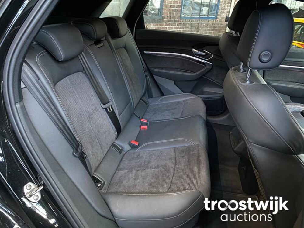 Audi e-tron 55 Quattro Advanced 95kWh 360PS 2019 -Orig. NL-, G-578-HT
