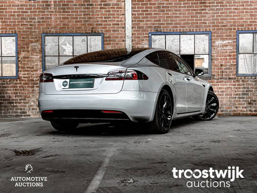 Tesla Model S 100D  417hp 2018, H-427-KG -Manufacturer's warranty-