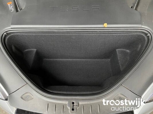 Tesla Model S 100D  417hp 2018, H-427-KG -Manufacturer's warranty-