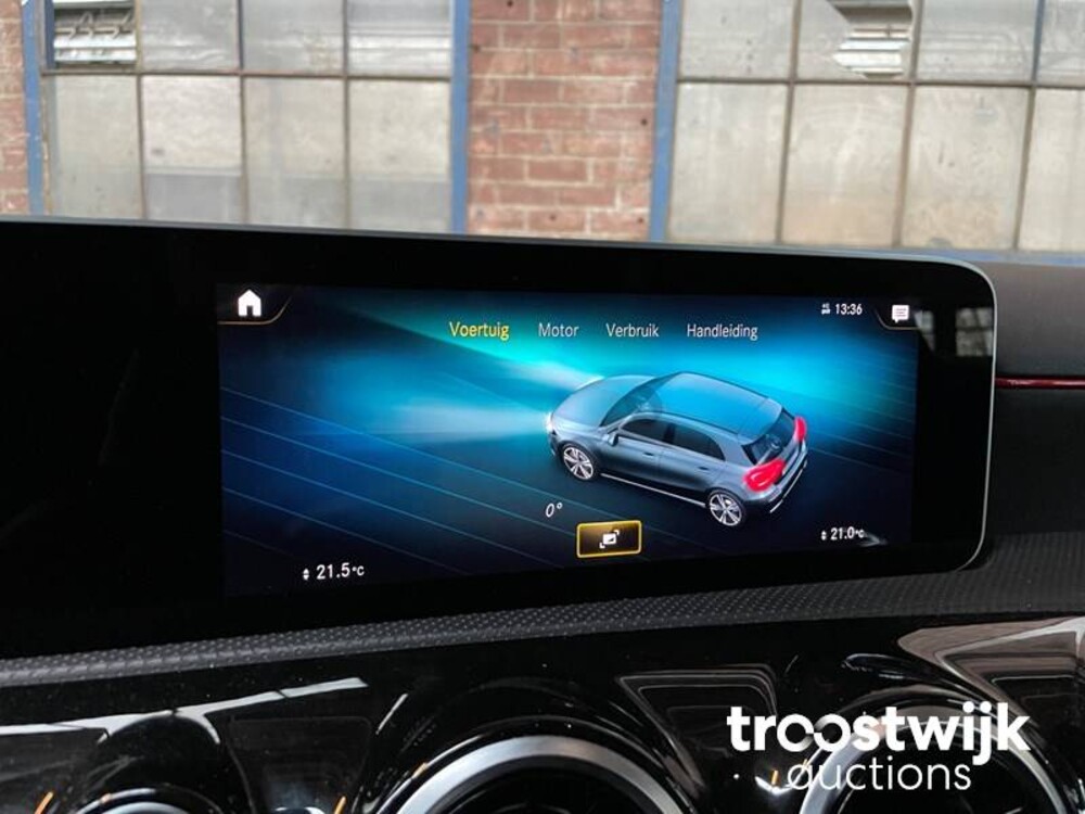 Mercedes-Benz A180d Business Solution 116 PS 2018 A-Klasse, XJ-192-K