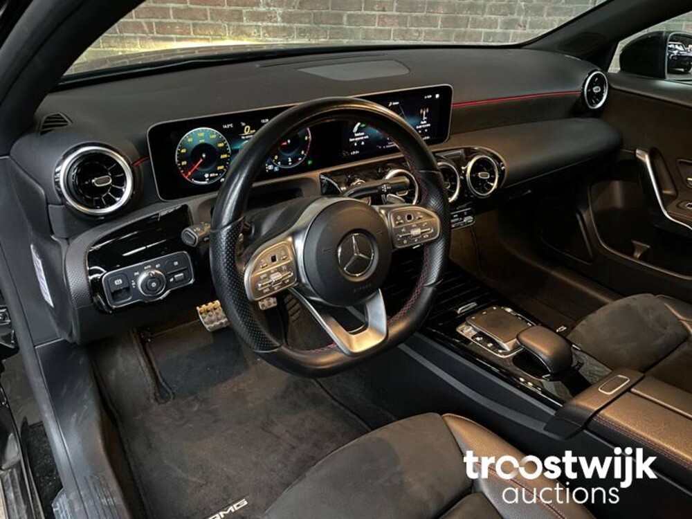 Mercedes-Benz A180d Business Solution 116 PS 2018 A-Klasse, XJ-192-K