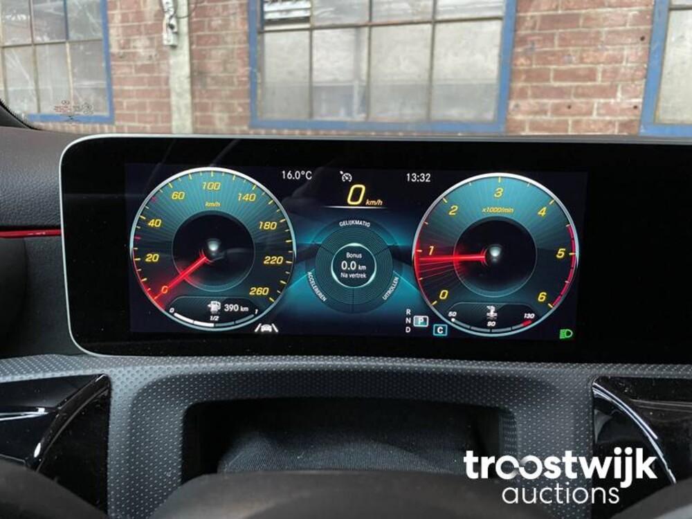 Mercedes-Benz A180d Business Solution 116 PS 2018 A-Klasse, XJ-192-K