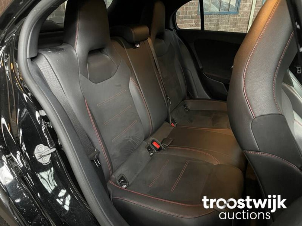 Mercedes-Benz A180d Business Solution 116 PS 2018 A-Klasse, XJ-192-K