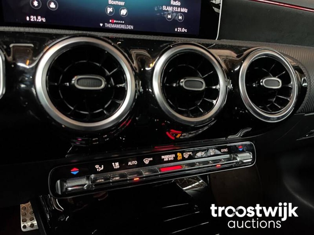 Mercedes-Benz A180d Business Solution 116 PS 2018 A-Klasse, XJ-192-K