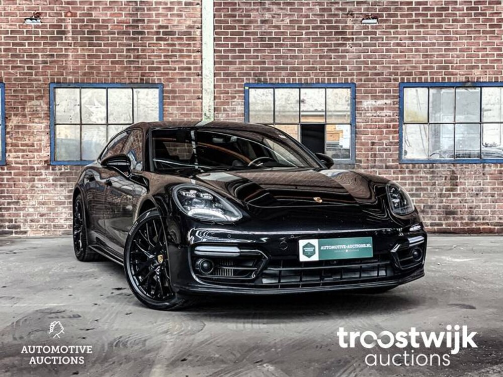 Porsche Panamera 4 E-Hybrid 2.9 V6 Plug-In Hybrid Bj-2018 462PS SPORT-DESIGN SPORT-CHRONO 2017