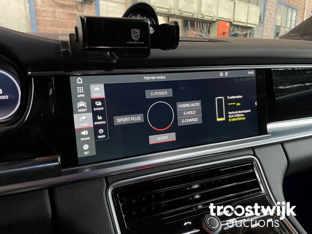 Porsche Panamera 4 E-Hybrid 2.9 V6 Plug-In Hybrid Bj-2018 462PS SPORT-DESIGN SPORT-CHRONO 2017