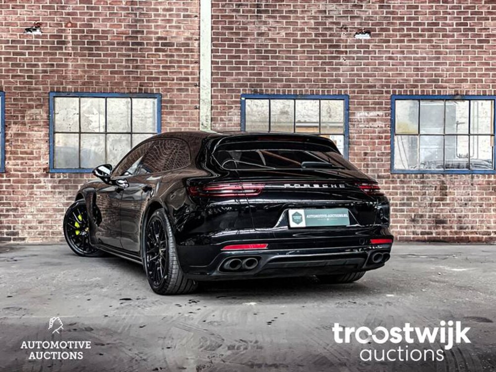 Porsche Panamera 4 E-Hybrid 2.9 V6 Plug-In Hybrid Bj-2018 462PS SPORT-DESIGN SPORT-CHRONO 2017