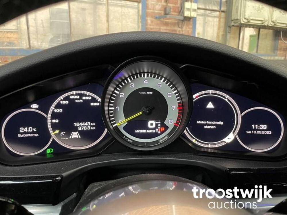 Porsche Panamera 4 E-Hybrid 2.9 V6 Plug-In Hybrid Bj-2018 462PS SPORT-DESIGN SPORT-CHRONO 2017