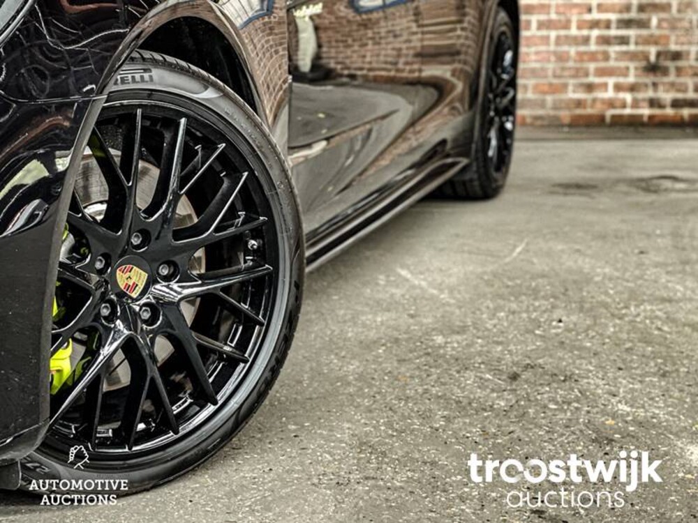 Porsche Panamera 4 E-Hybrid 2.9 V6 Plug-In Hybrid Bj-2018 462PS SPORT-DESIGN SPORT-CHRONO 2017