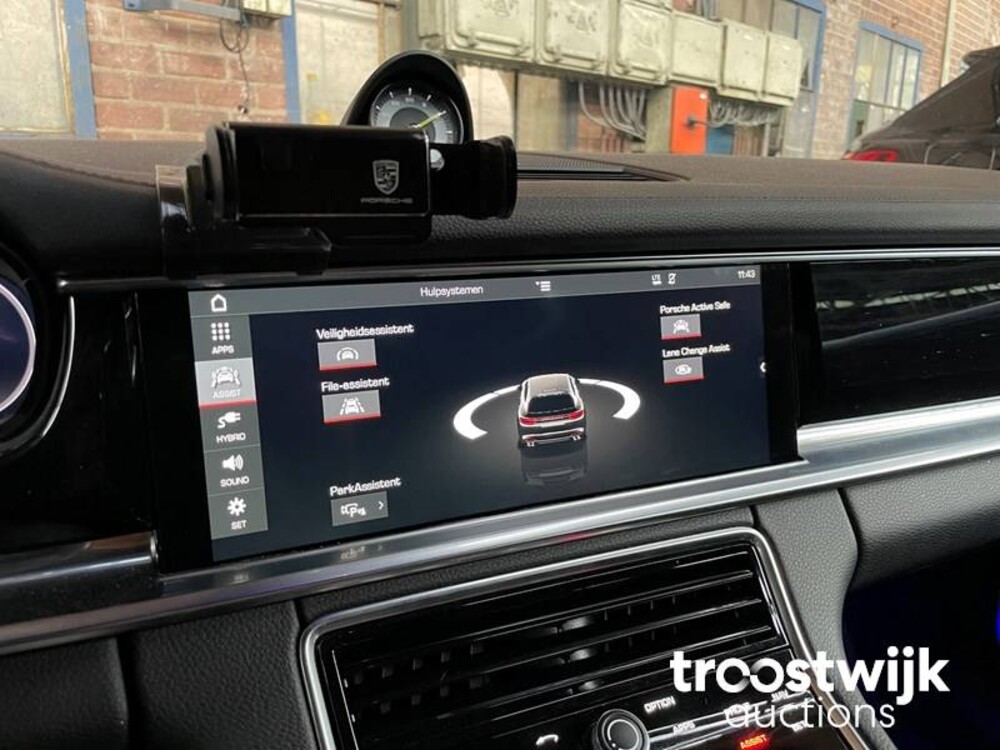 Porsche Panamera 4 E-Hybrid 2.9 V6 Plug-In Hybrid Bj-2018 462PS SPORT-DESIGN SPORT-CHRONO 2017