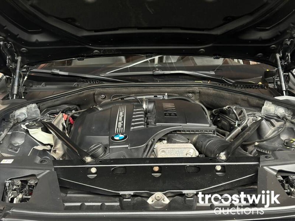 BMW 740Li Individual Edition F02 320PS 2014, T-396-GN