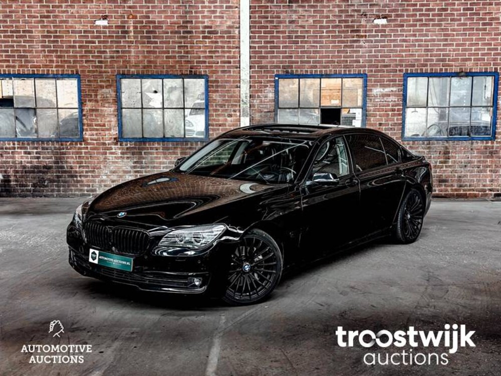 BMW 740Li Individual Edition F02 320PS 2014, T-396-GN