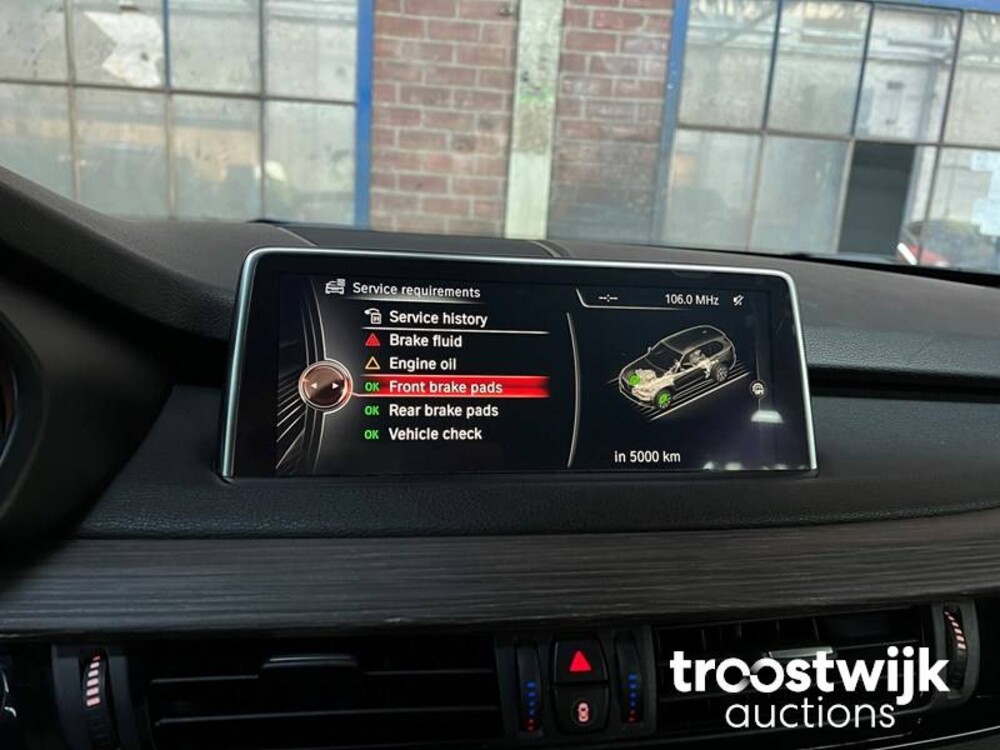 BMW X5 xDrive50i 7-Persoons 449hp 2014
