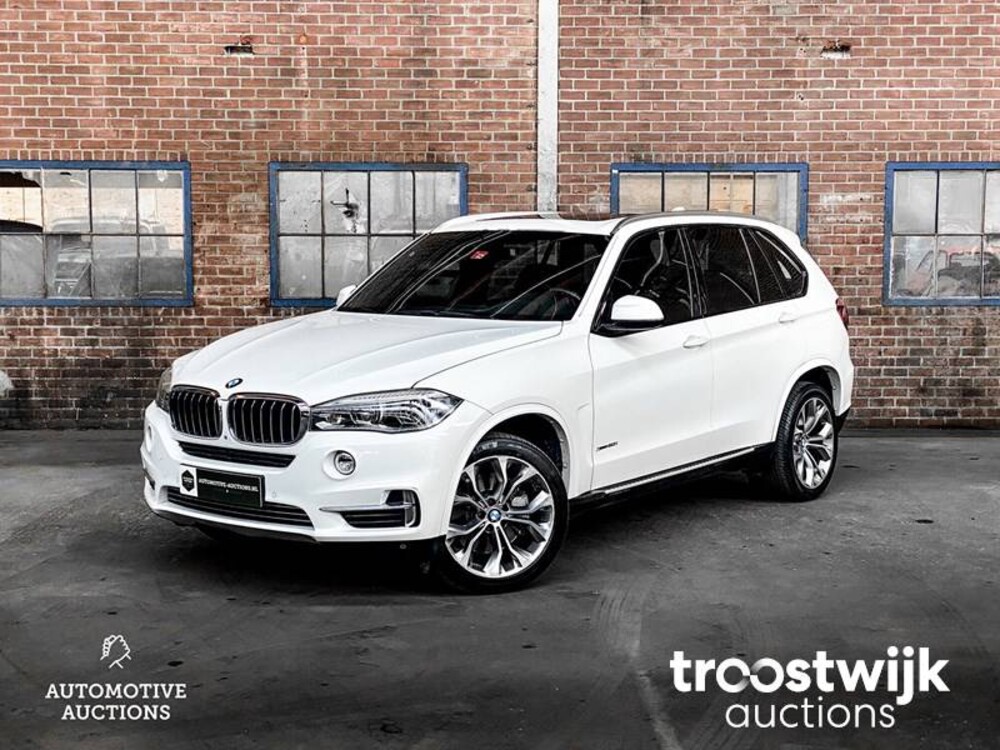 BMW X5 xDrive50i 7-Persoons 449hp 2014