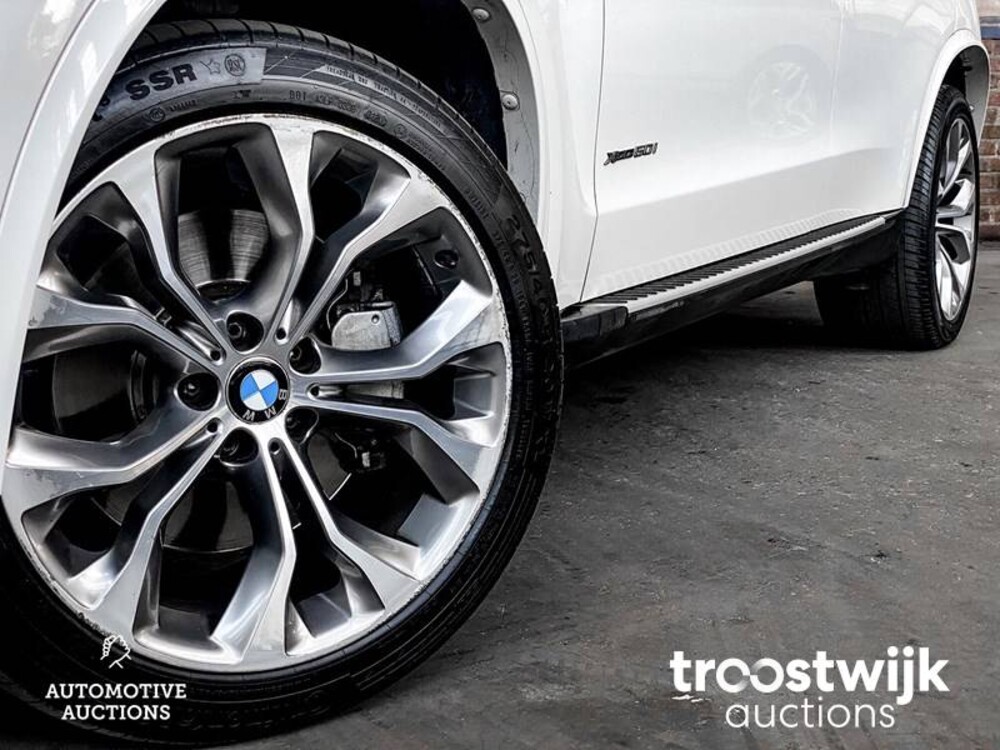 BMW X5 xDrive50i 7-Persoons 449hp 2014