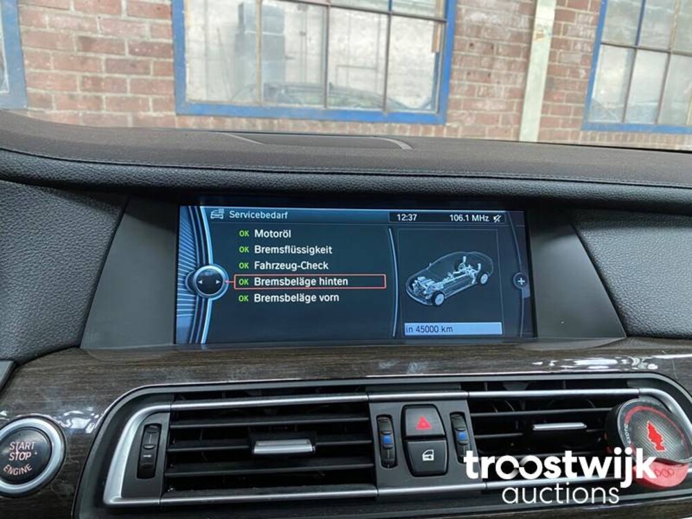 BMW 750 IL Active Hybrid 7er 465PS 2012