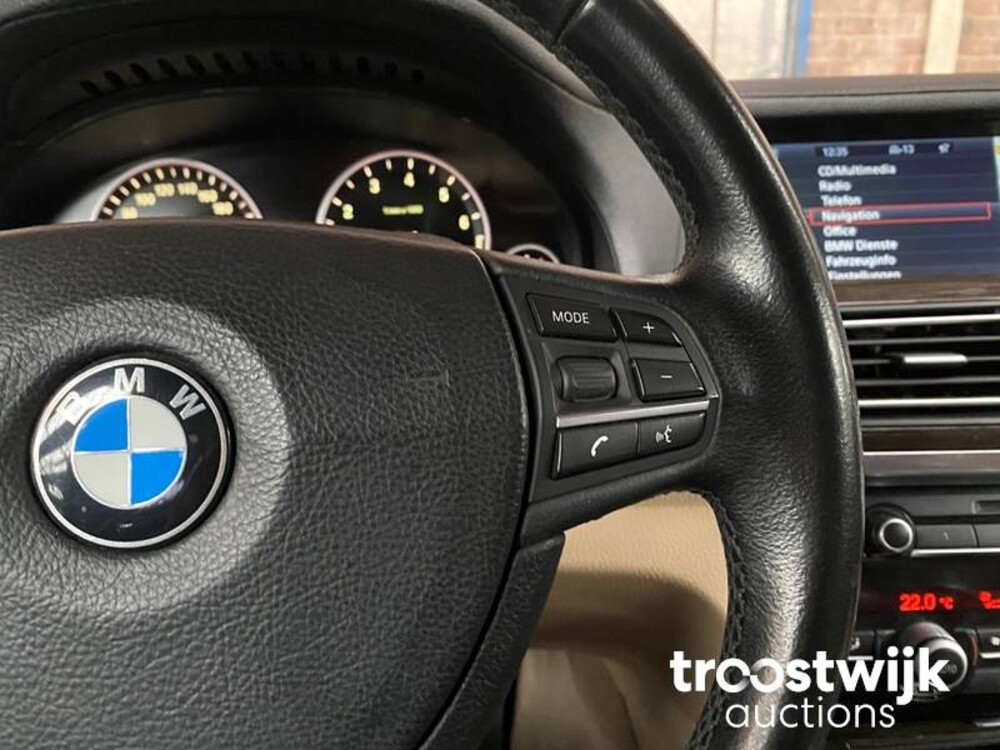 BMW 750 IL Active Hybrid 7er 465PS 2012