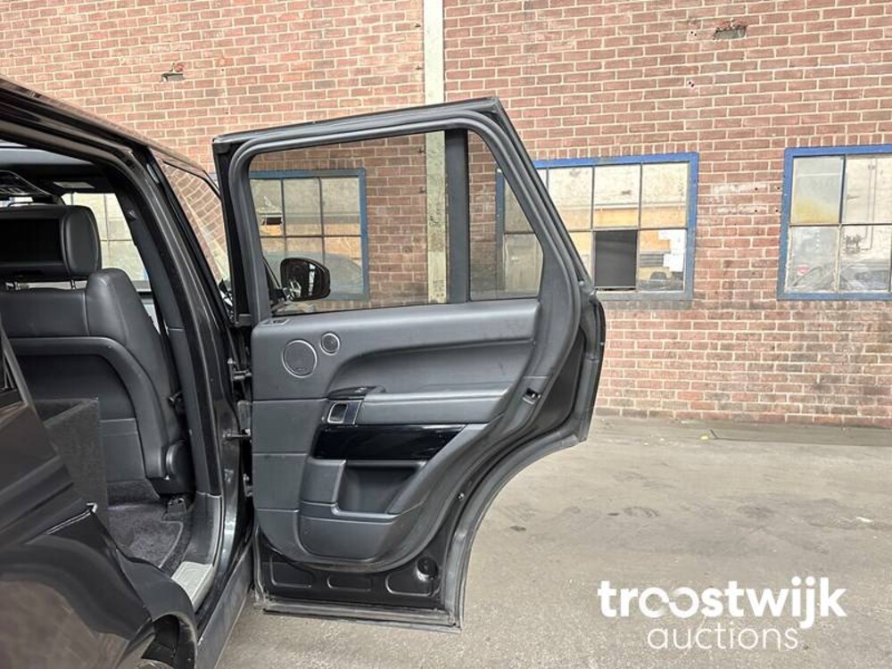 Land Rover Range Rover 4.4 SDV8 Vogue 340PS 2014 -GIJS NUMMERNSCHILD-