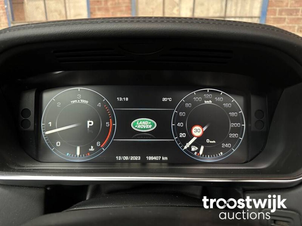Land Rover Range Rover 4.4 SDV8 Vogue 340PS 2014 -GIJS NUMMERNSCHILD-