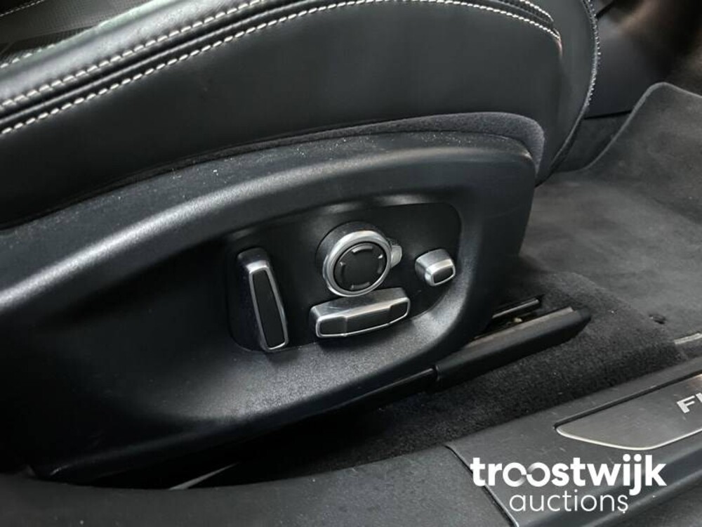 Jaguar I-PACE EV400 First Edition 90 kWh CARBON Black-Pack 400PS 2018 -Orig. NL-, XF-099-Z