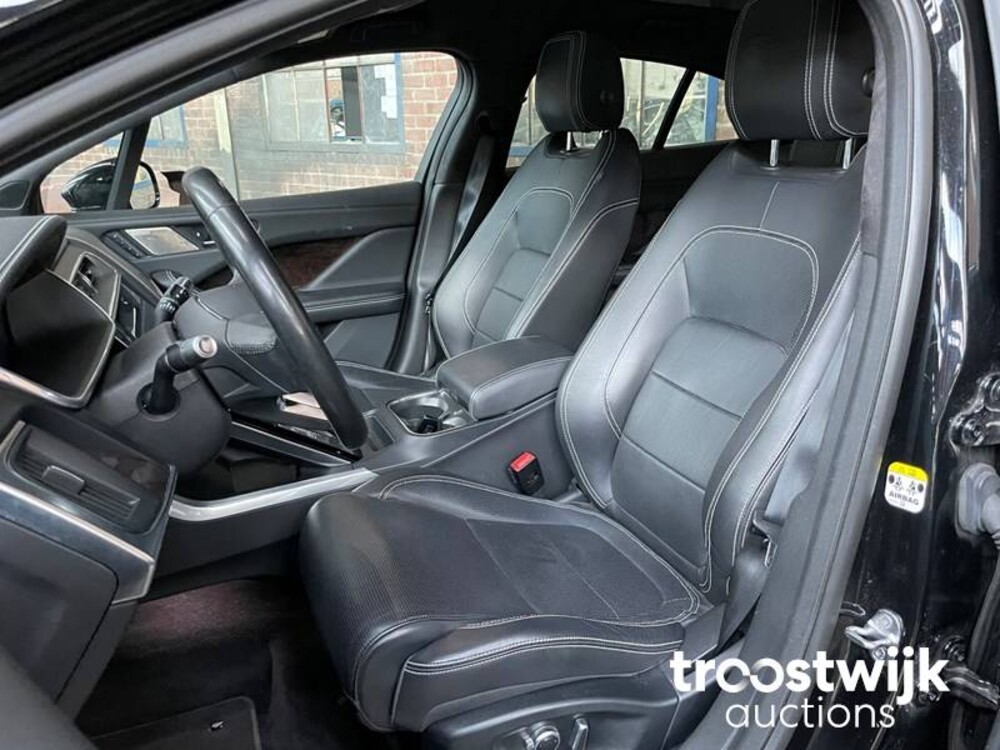 Jaguar I-PACE EV400 First Edition 90 kWh CARBON Black-Pack 400PS 2018 -Orig. NL-, XF-099-Z