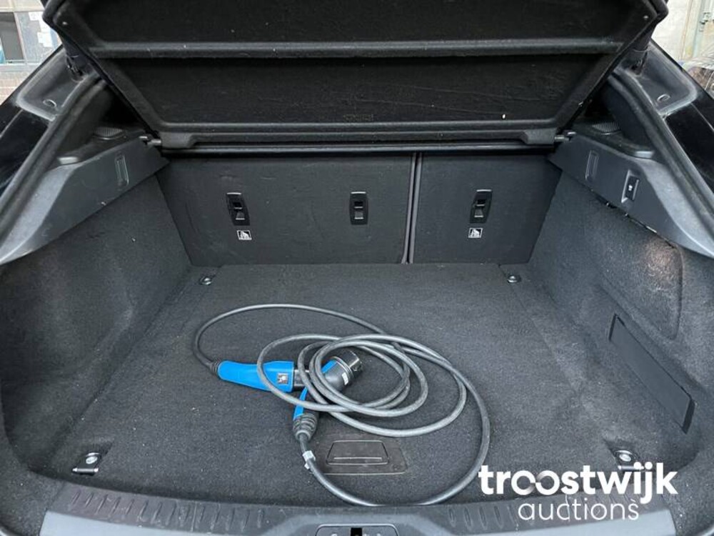 Jaguar I-PACE EV400 First Edition 90 kWh CARBON Black-Pack 400PS 2018 -Orig. NL-, XF-099-Z