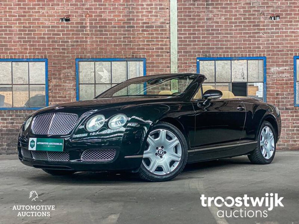 Bentley Continental GTC 6.0 W12 Cabriolet Facelift 560PS (British Racing Green) , 38-KFR-7