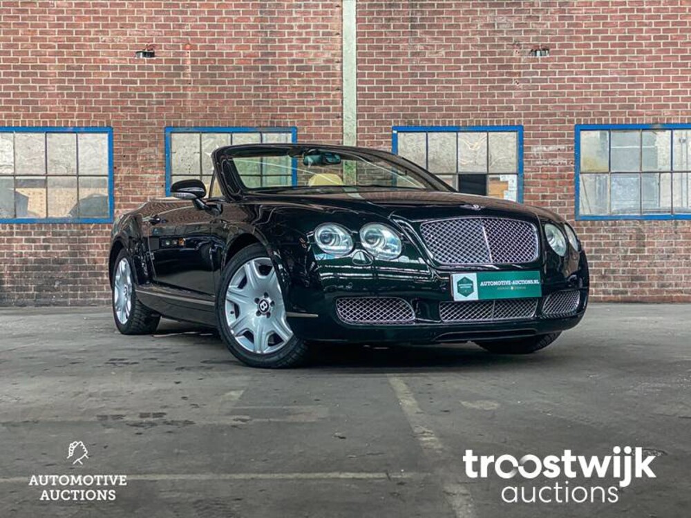 Bentley Continental GTC 6.0 W12 Cabriolet Facelift 560PS (British Racing Green) , 38-KFR-7