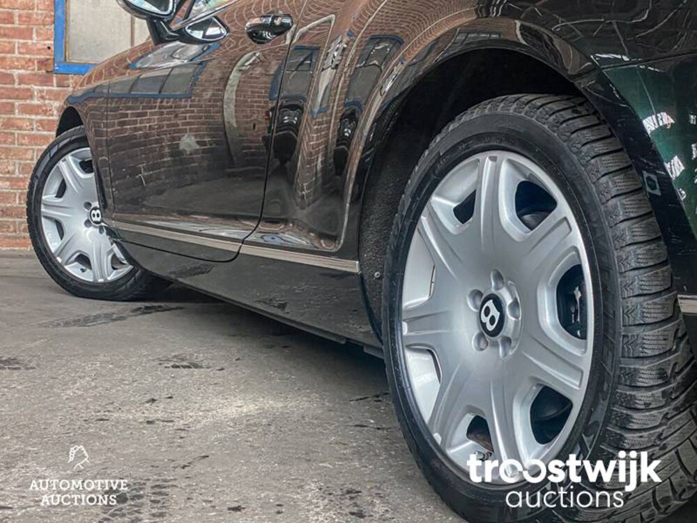 Bentley Continental GTC 6.0 W12 Cabriolet Facelift 560PS (British Racing Green) , 38-KFR-7