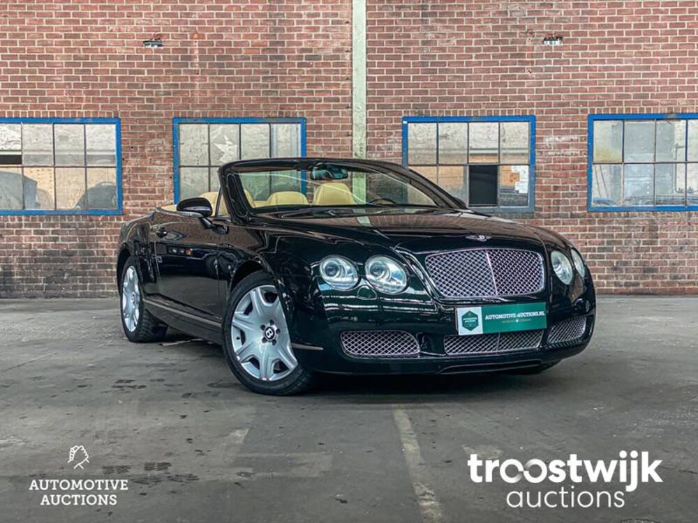Bentley Continental GTC 6.0 W12 Cabriolet Facelift 560PS (British Racing Green) , 38-KFR-7