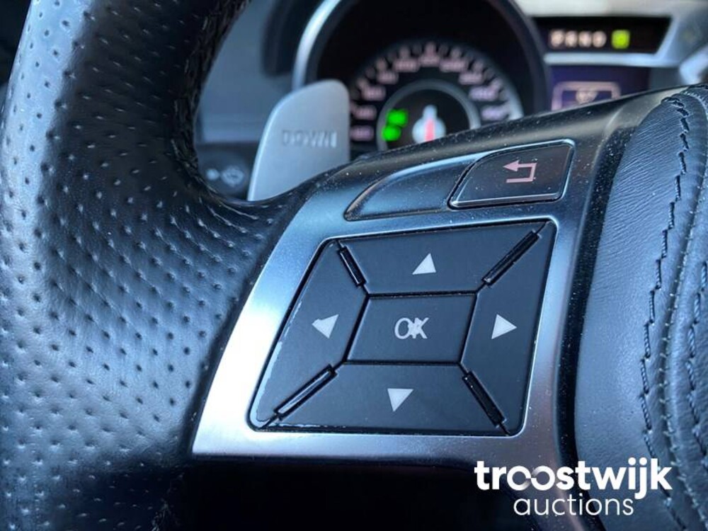 Mercedes-Benz SL63 AMG 5.5 V8 537 PS 2012 AIRSCARF SL Klasse 