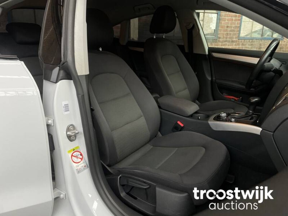 Audi A5 Sportback 1.8 TFSI Business Edition 170 PS 2013, 6-KXG-87