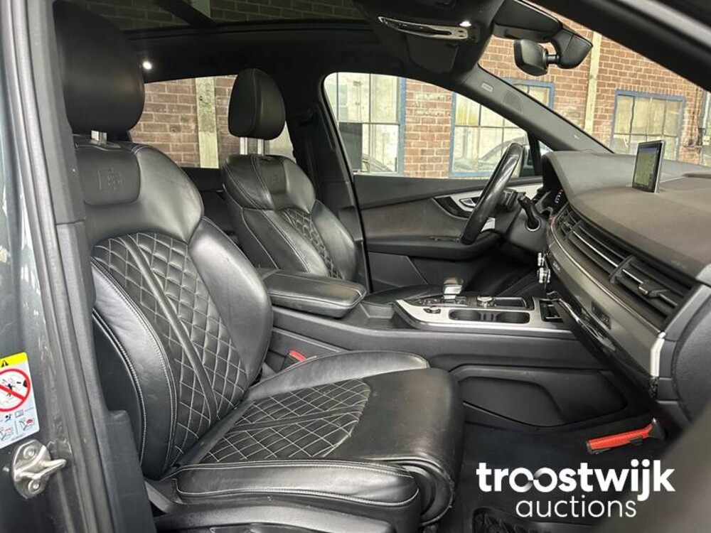 Audi  SQ7 4.0 TDI V8 Quattro 435 PS 2019