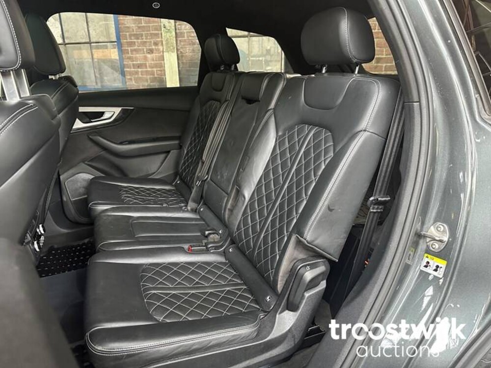 Audi  SQ7 4.0 TDI V8 Quattro 435 PS 2019