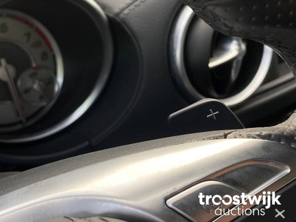 Mercedes-Benz SL500 AMG 449 PS 2015 SL-Klasse