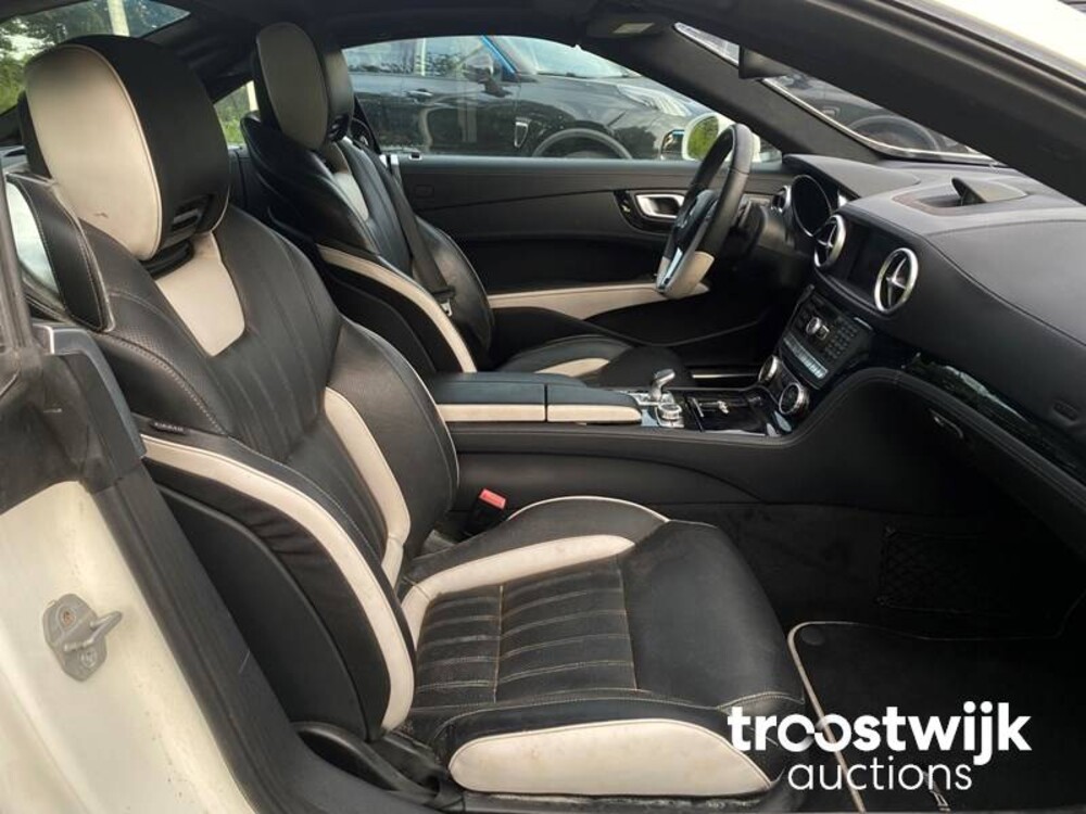 Mercedes-Benz SL500 AMG 449 PS 2015 SL-Klasse