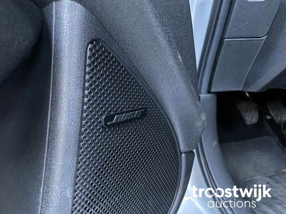 Nissan 370Z 3.7 V6 328hp 2017