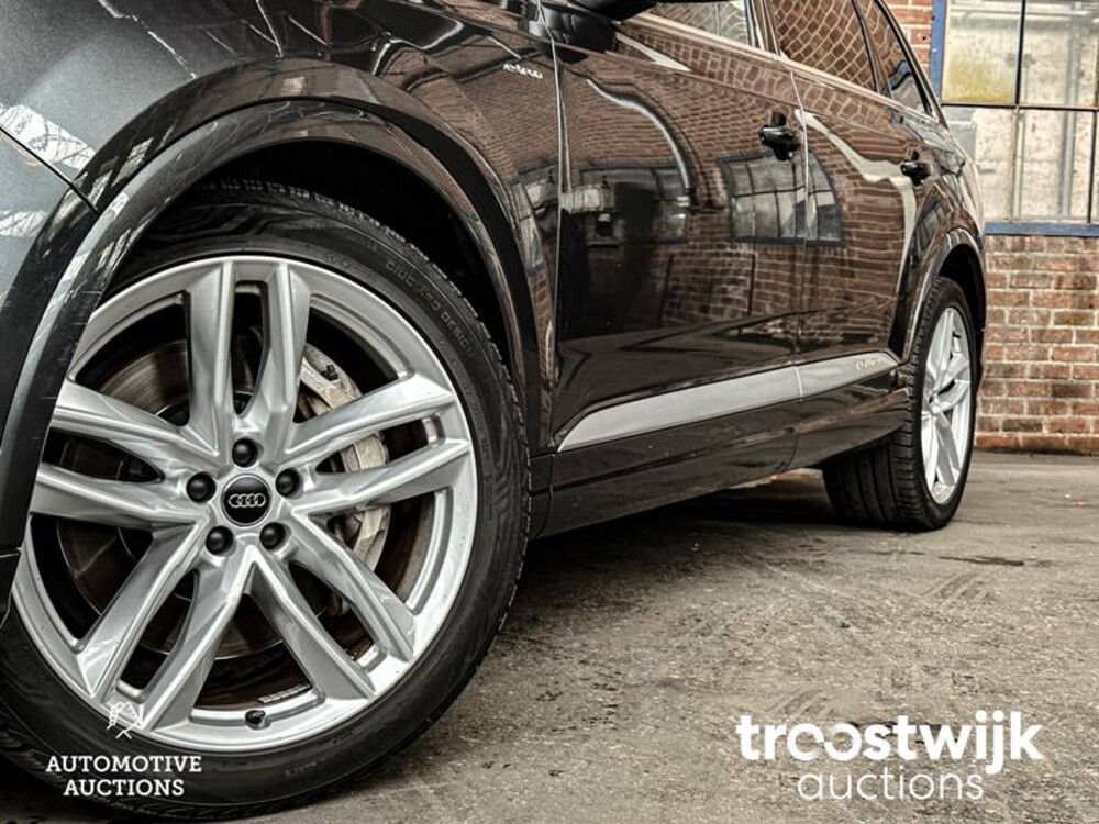 Audi Q7 E-Tron S-Line 3.0 TDI Quattro Sport  371PS 2016 -Orig. NL-, NB-628-X