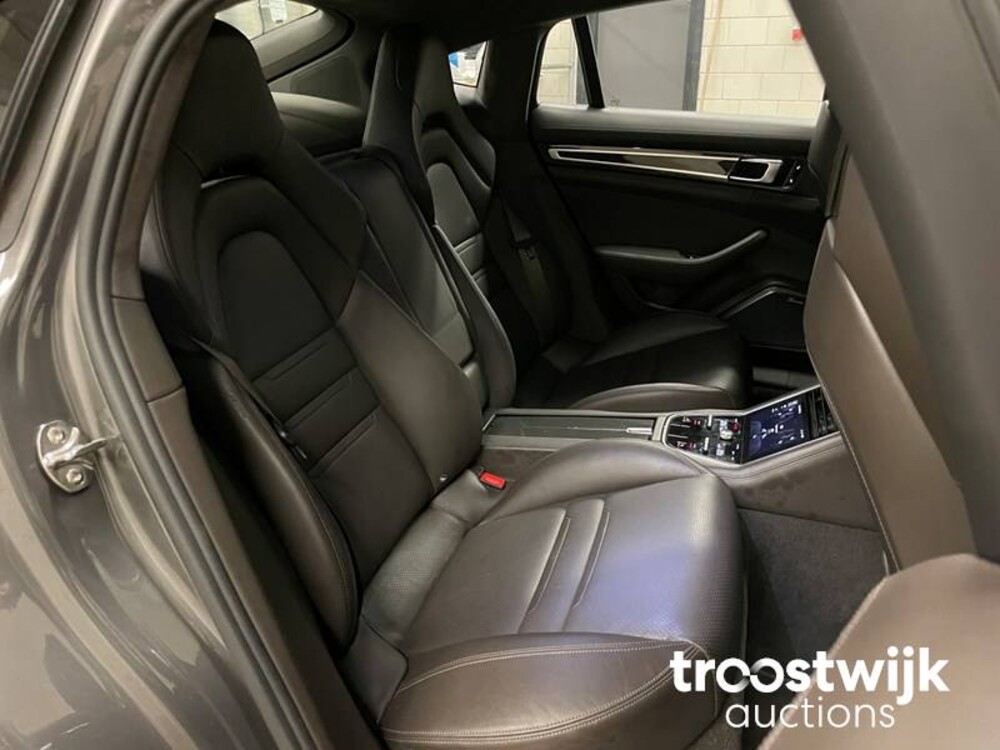 Porsche Panamera Turbo 4.0 V8 549pk 2017 -Orig. NL-, NB-948-F