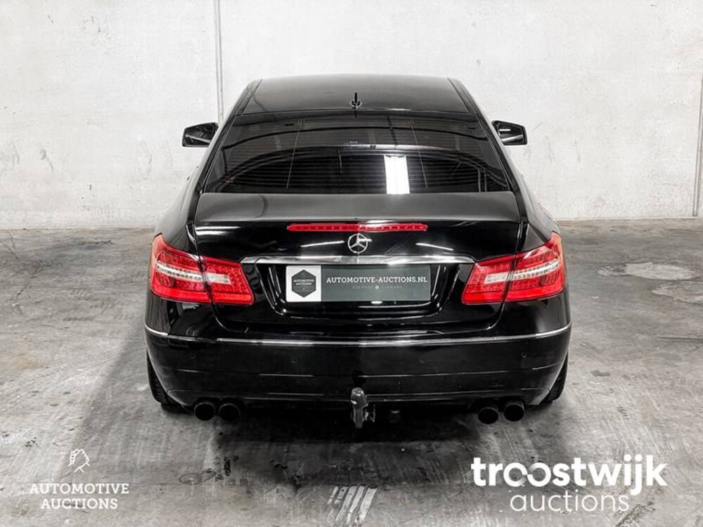 Mercedes-Benz E200 CGI Elegance Avantgarde 184pk 2010, XD-523-H