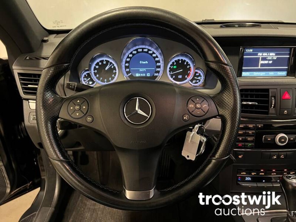 Mercedes-Benz E200 CGI Elegance Avantgarde 184pk 2010, XD-523-H