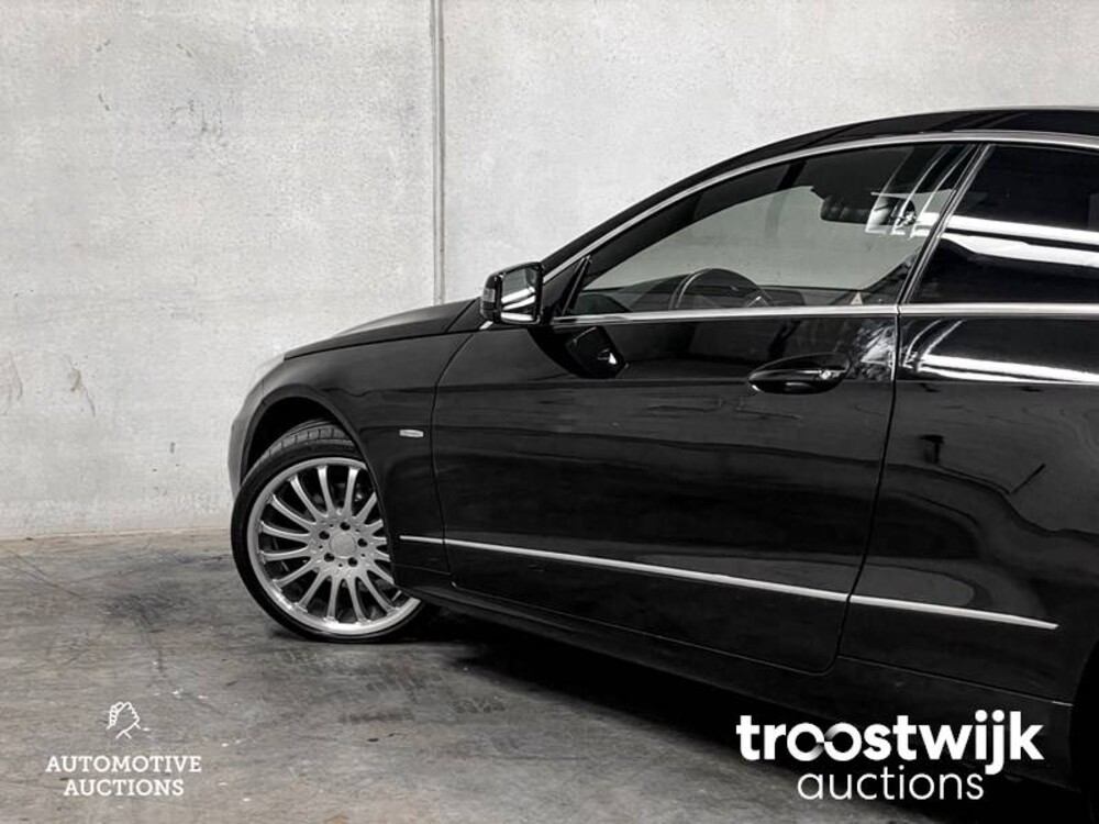 Mercedes-Benz E200 CGI Elegance Avantgarde 184pk 2010, XD-523-H