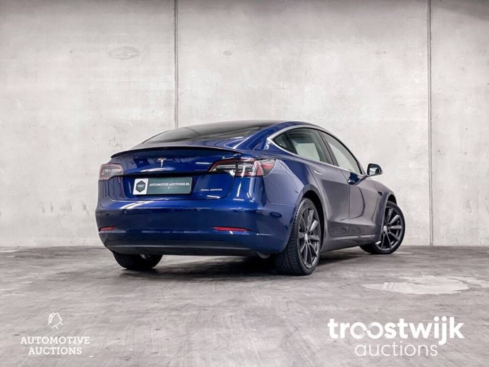 Tesla Model 3 LONG RANGE Dual Motor AWD 351pk 2019 -Orig. NL-, ZL-048-B