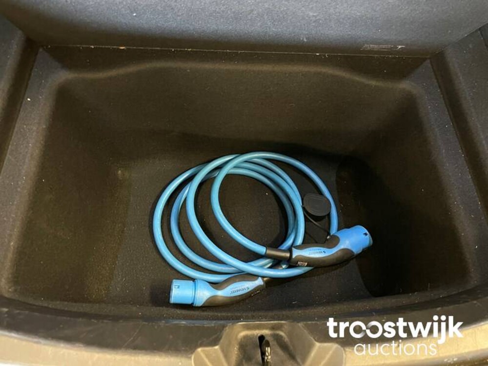 Tesla Model 3 LONG RANGE Dual Motor AWD 351pk 2019 -Orig. NL-, ZL-048-B