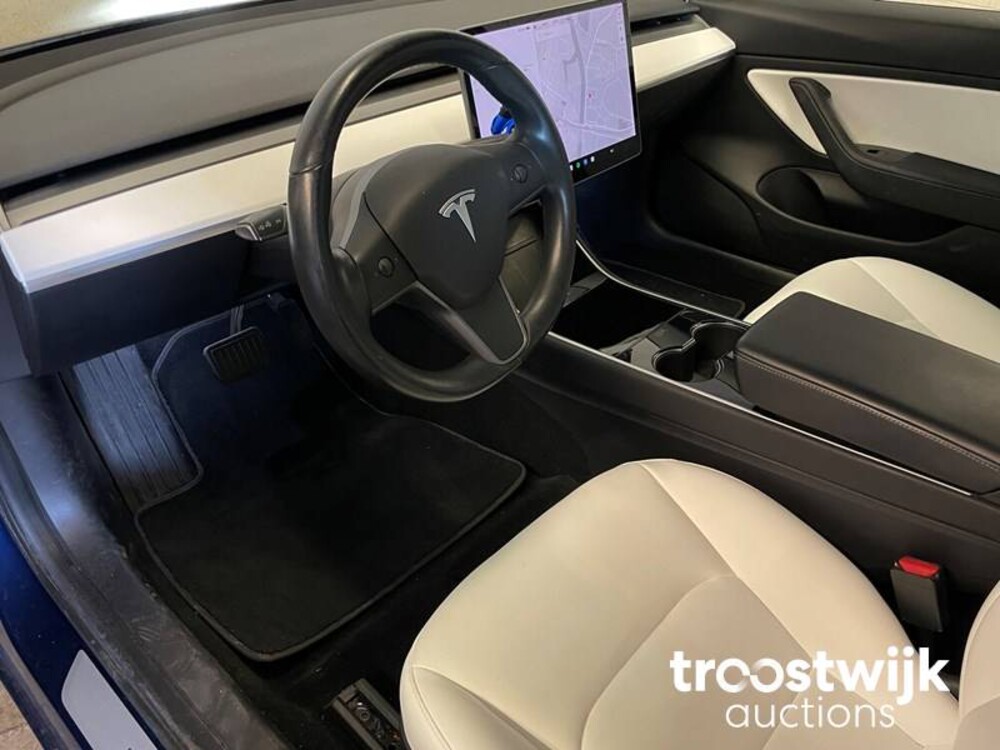 Tesla Model 3 LONG RANGE Dual Motor AWD 351pk 2019 -Orig. NL-, ZL-048-B