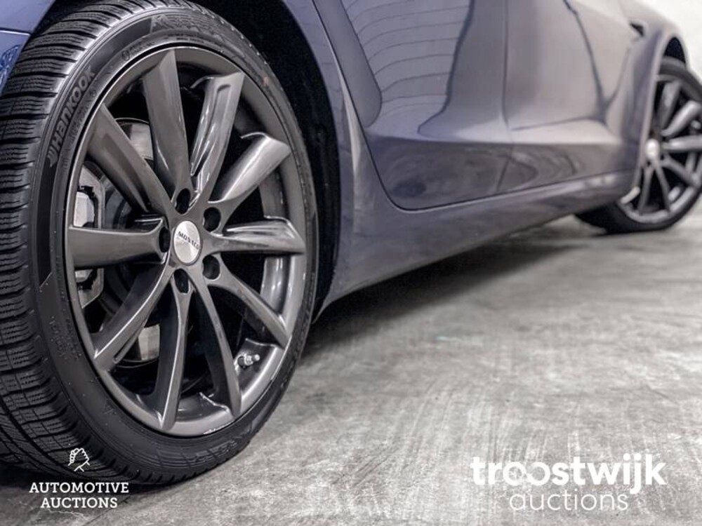 Tesla Model 3 LONG RANGE Dual Motor AWD 351pk 2019 -Orig. NL-, ZL-048-B